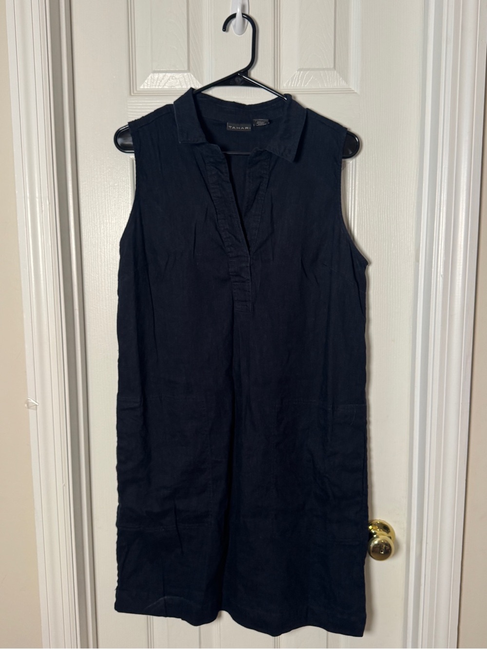 Tahari Navy Linen Blend Split V-Neck Shift Dress with Pockets Size 12